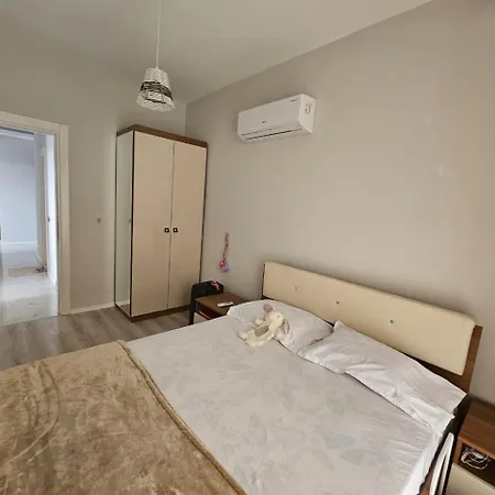 Alanya Home Apartmán *